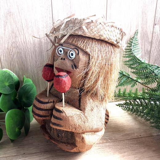 Екзотична Касичка От Кокос